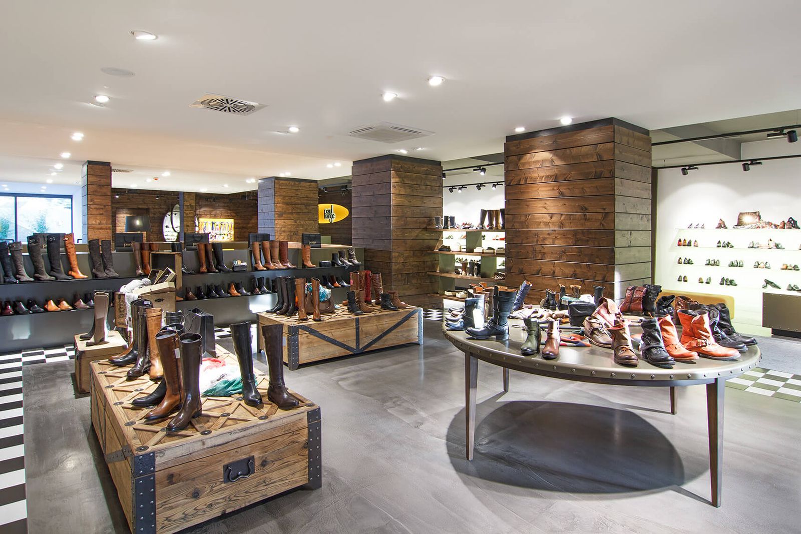 Gutes Team: Hochstetter Mode & Prange Schuhe in Trier – Ansicht 15